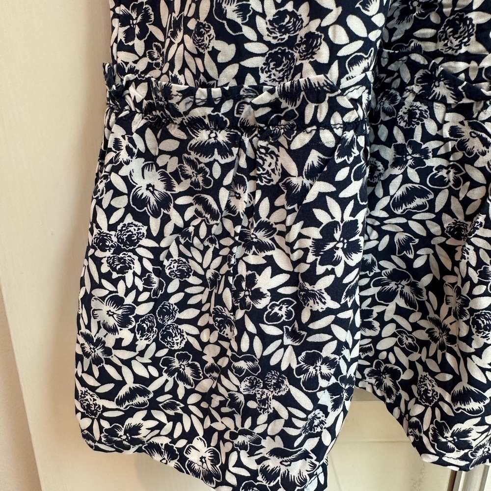 J. Crew Navy and White Floral Tiered Stretchy Sundress Women’s Size Medium M - Picture 8 of 16